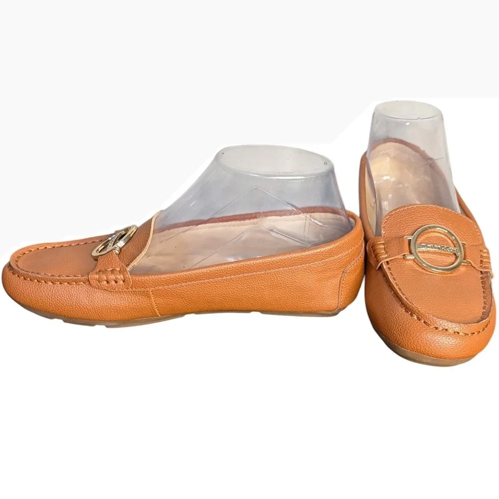 NWOB Calvin Klein Cognac Tan Kclayne L Loafers‎ Gold Buckle Women's Size 6.5M